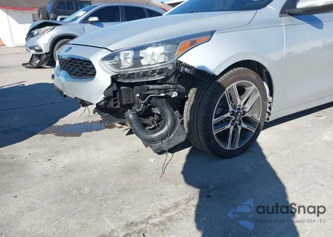 2020 Kia Forte Ex z USA, uszkodzony, nr VIN 3KPF54AD5LE210190